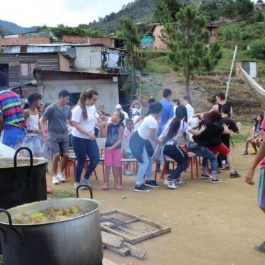 Festival de la no violencia tejido pacifico